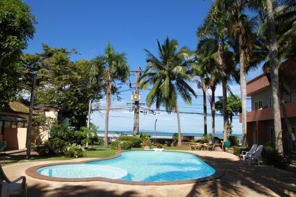 Jinta Hotel Nathon Beach Plage de Chaweng Extérieur photo