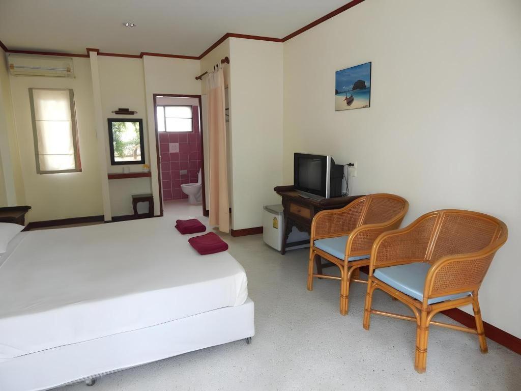 Jinta Hotel Nathon Beach Plage de Chaweng Extérieur photo