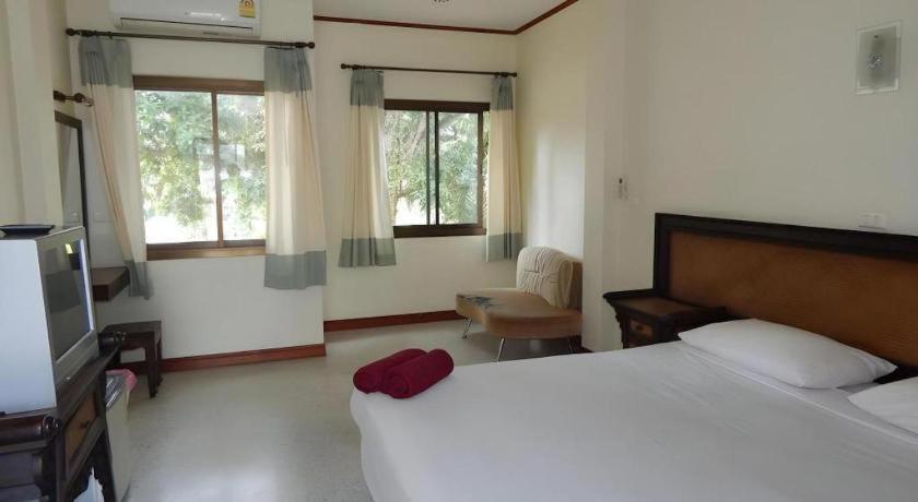 Jinta Hotel Nathon Beach Plage de Chaweng Extérieur photo